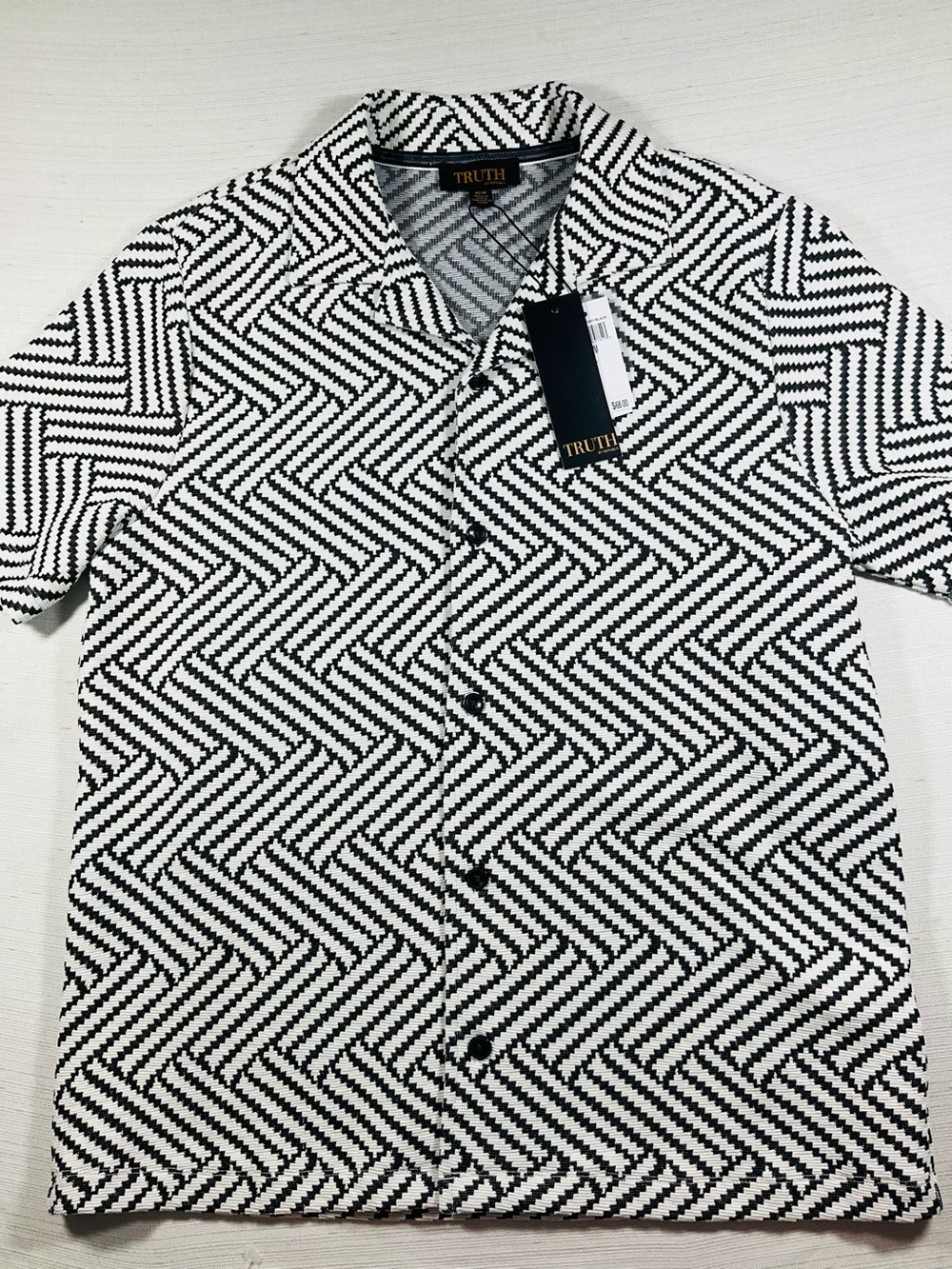 NWT TRUTH Mens M Black White Zigzag Thick Jacquard Short-Sleeve Button-Up Shirt